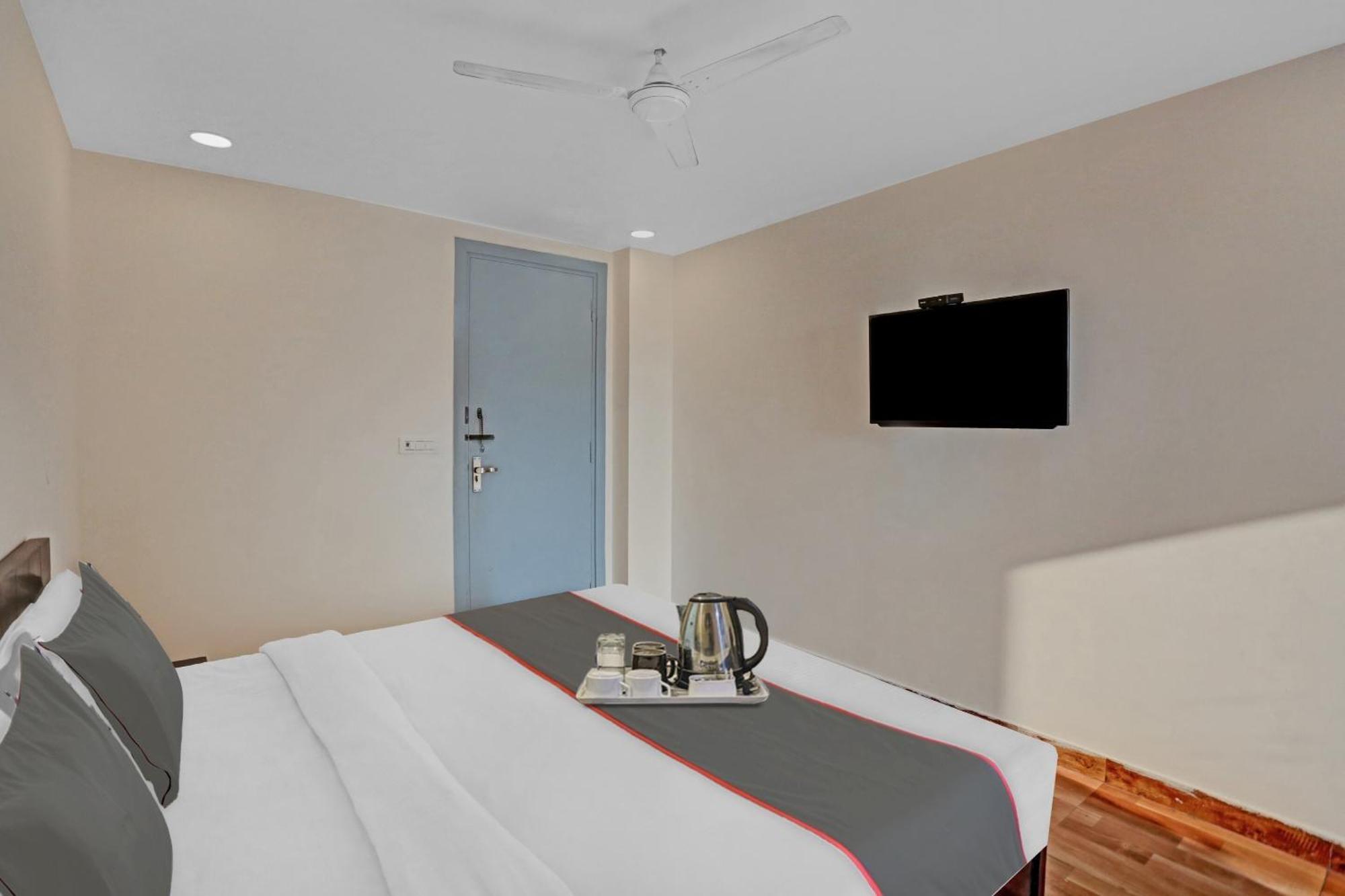 Hotel O The Grand Palm Γκουργκάον Εξωτερικό φωτογραφία