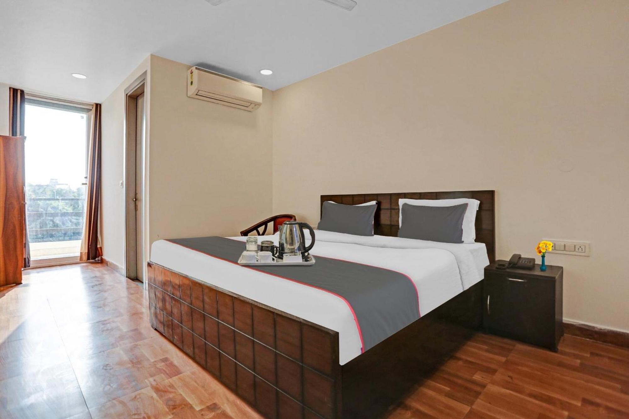 Hotel O The Grand Palm Γκουργκάον Εξωτερικό φωτογραφία