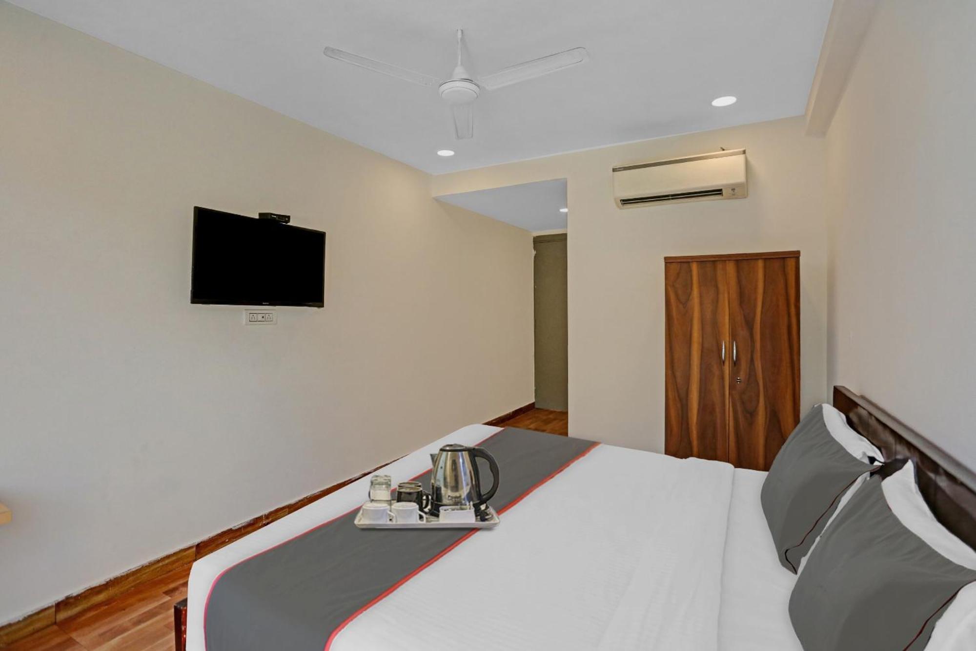 Hotel O The Grand Palm Γκουργκάον Εξωτερικό φωτογραφία
